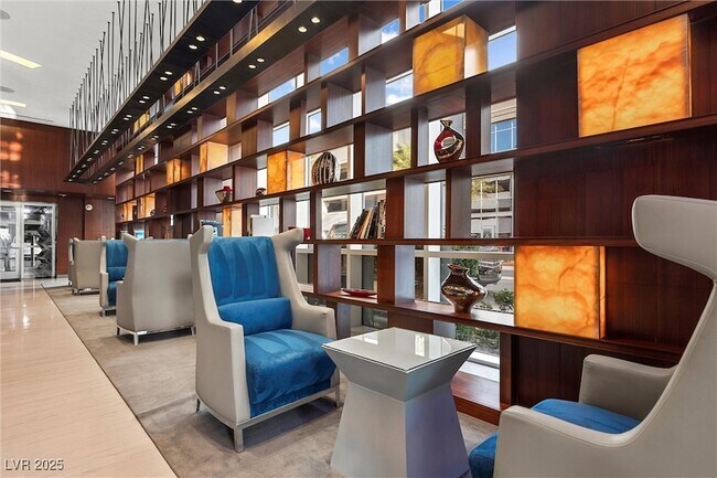 Building Photo - 4575 Dean Martin Dr