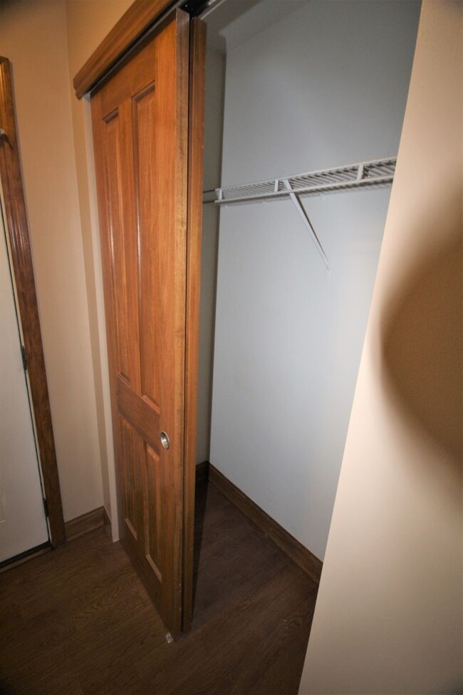 Building Photo - 2 Bedroom - Dublin
