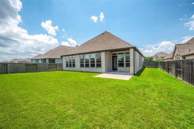 Building Photo - 30218 Indigo Falls Dr
