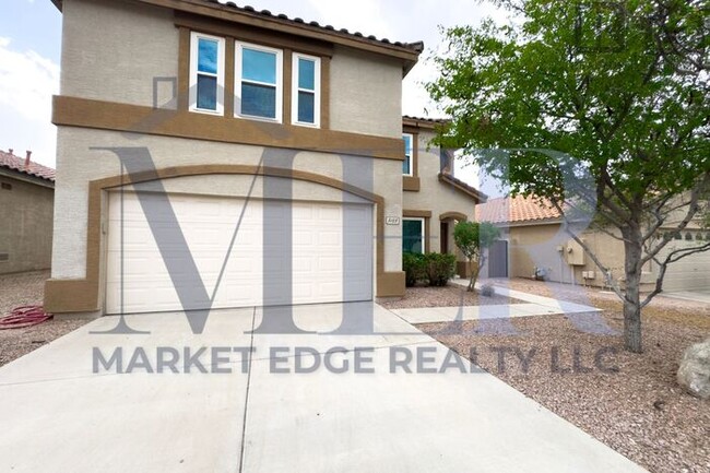 Building Photo - 4Bed/2.5Bath House in Cave Creek! $199 MOV...