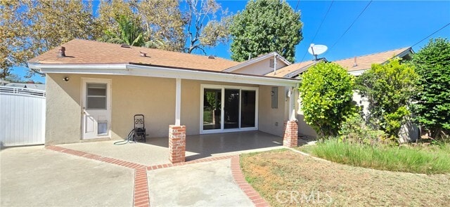 Building Photo - 3244 Hackett Ave