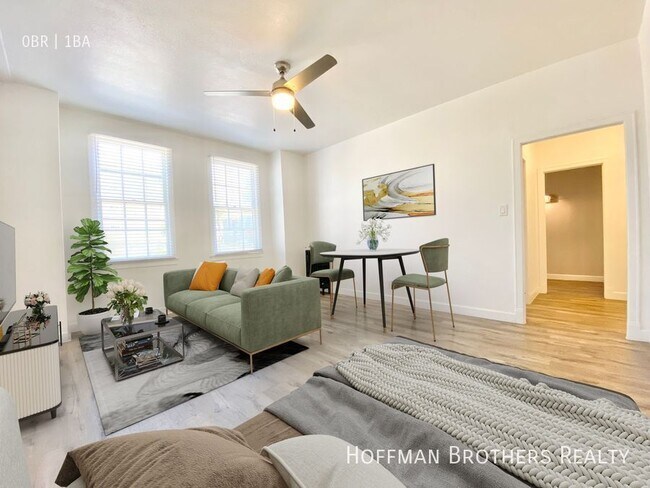 Building Photo - 2505 W 6th St