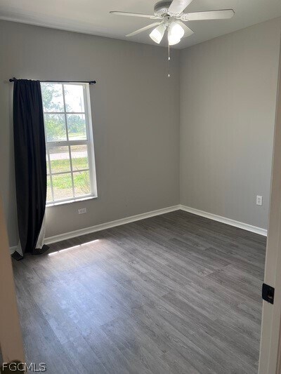 Building Photo - 1107 Enrique St E