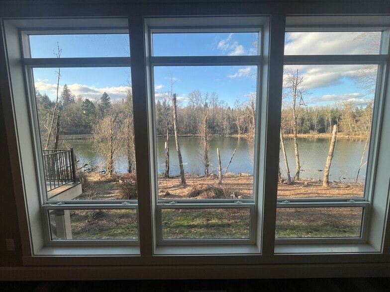 Building Photo - 15116 NE Grantham Rd