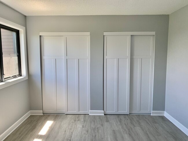 Building Photo - 13000 W Heiden Cir