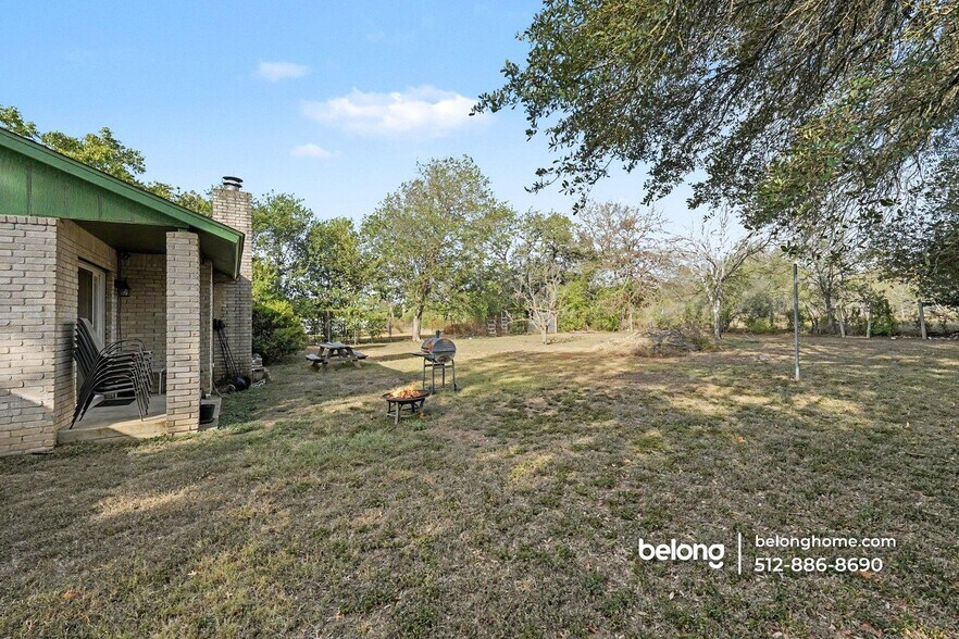 Building Photo - 426 Spring River Dr