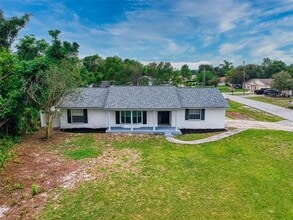 Building Photo - 1836 Plumtree Dr