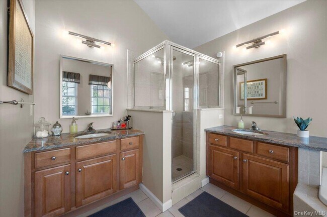 Building Photo - 11 Heather Ridge