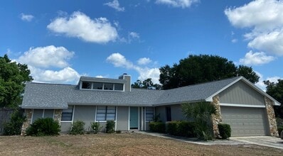 Building Photo - 215 Cambridge Dr