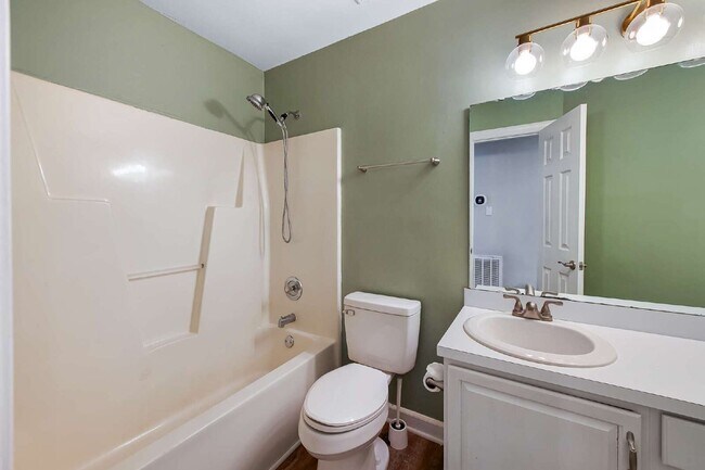 Building Photo - 103 Tarpley Way