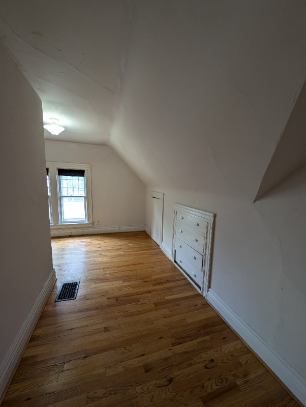 Building Photo - 39 Rutgers St