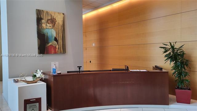 Building Photo - 300 S Biscayne Blvd