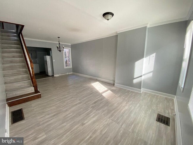Building Photo - 3050 Hartville St