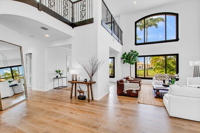 Building Photo - 11663 Sunrise View Ln
