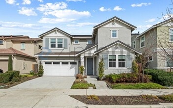 Building Photo - 285 Bear Creek Dr