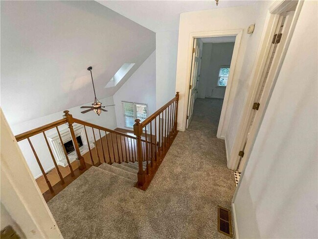 Building Photo - 1454 Hembree Station Dr