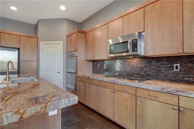 Building Photo - 9176 Worsley Park Pl