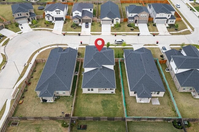 Building Photo - 9514 Du Sable Dr