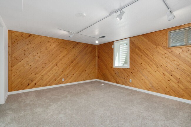 Building Photo - Fantastic Home in Central Fort Collins