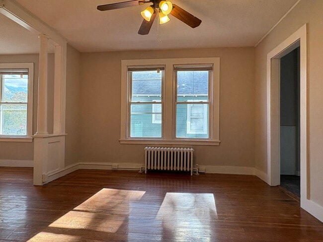 Building Photo - 32 Prospect St