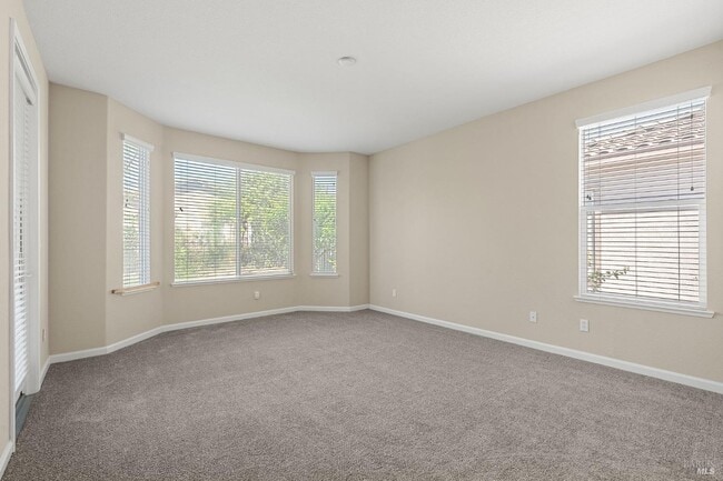 Building Photo - 505 Marianna Pl