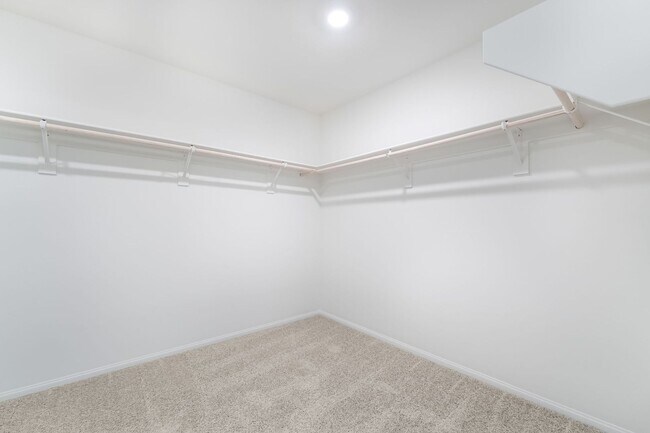 Building Photo - GORGEOUS BRAND NEW 4 BEDROOM HOME FOR LEASE!