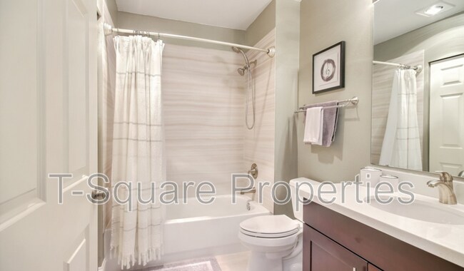 Building Photo - 15300 112th Ave NE