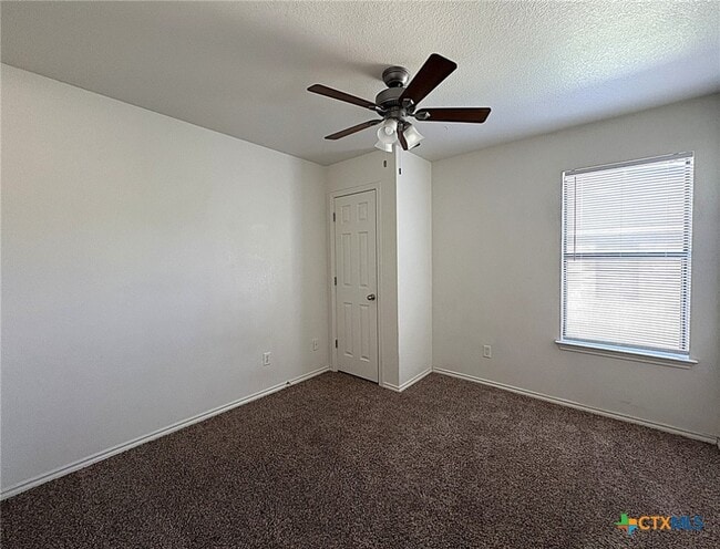 Building Photo - 2812 Ashley Dr