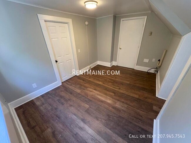 Building Photo - 51 Bosworth St