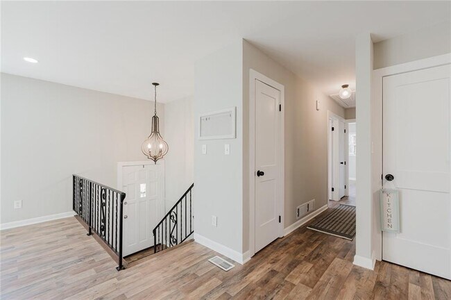 Building Photo - 2976 Bay Berry Dr SW