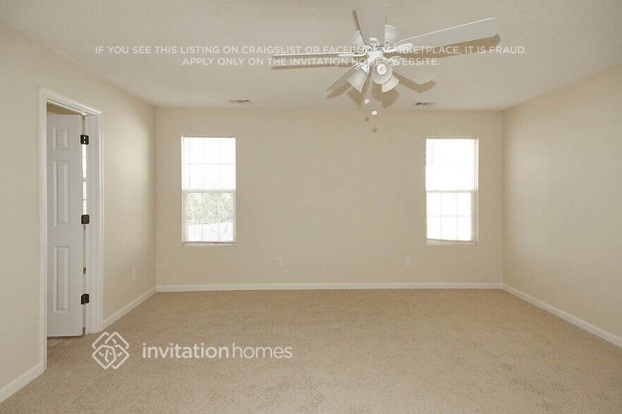 Building Photo - 211 Ashland Creek Ct