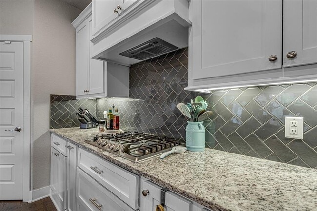 Building Photo - 2630 E Bayside Xing