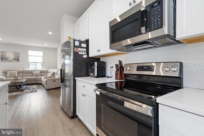 Building Photo - 1109 Patuxent Greens Dr