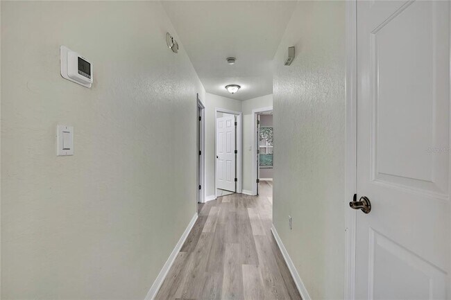 Building Photo - 12052 Jade Ave