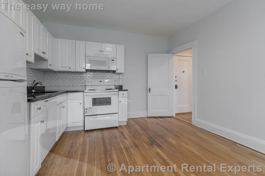 Building Photo - 30 Langdon St