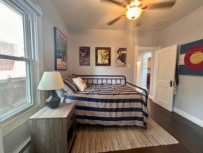 Building Photo - $0 DEPOSIT OPTION. 3BED/2BATH CHARMING HOM...
