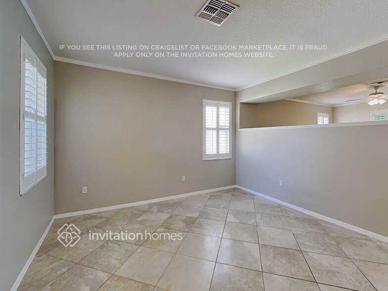 Building Photo - 2331 Silvermoss Dr