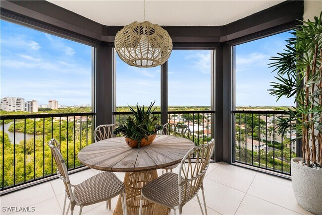 Building Photo - 7575 Pelican Bay Blvd