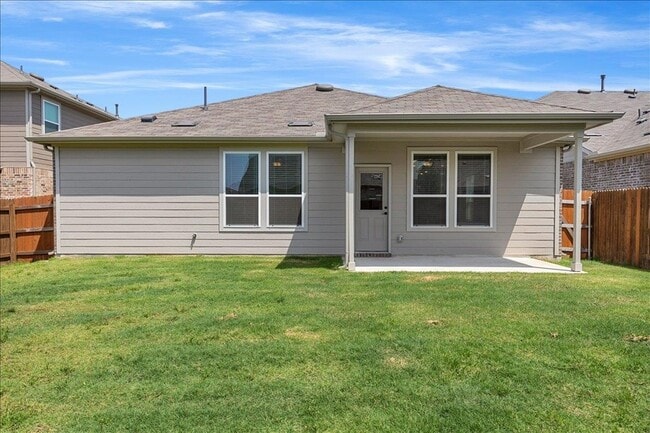 Building Photo - 11905 Paseo de los Lagos Ln