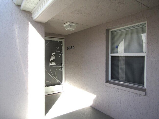 Building Photo - 5684 Sheffield Greene Cir