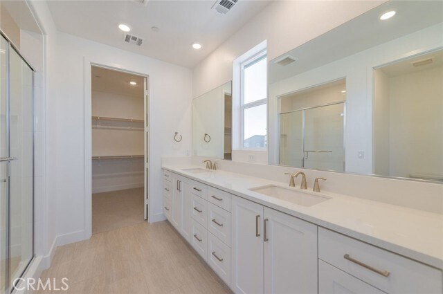 Building Photo - 100 Trask