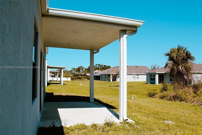 Building Photo - 622 Windermere Dr