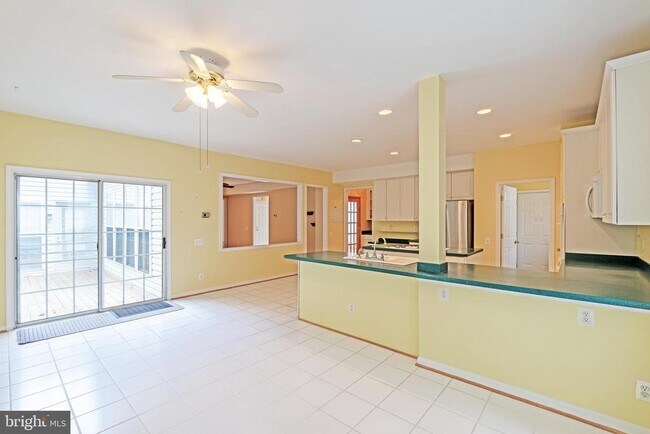 Building Photo - 47174 Chambliss Ct