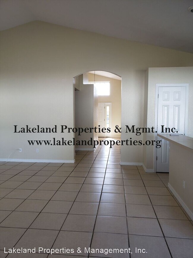 Building Photo - 4 br, 3 bath House - 2567 Boots Rd.