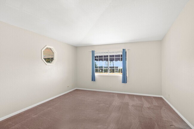 Building Photo - Ocean View La Jolla Home | 3BR + 3BA | Patio, Balcony & 2-Car Garage