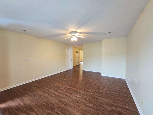 Building Photo - 273 Executive Ave