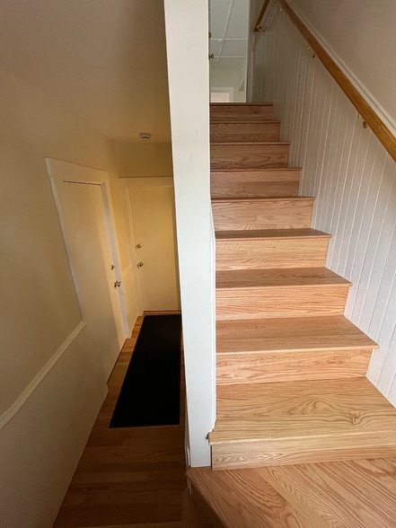 Building Photo - 29 Watts St