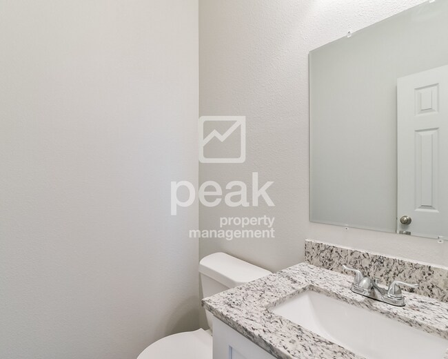 Building Photo - $1630! 3 Bed 2 1/2 Bath home in FORT WORTH! Free application through 8/10! See information in des...