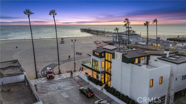 Primary Photo - 2000 W Oceanfront