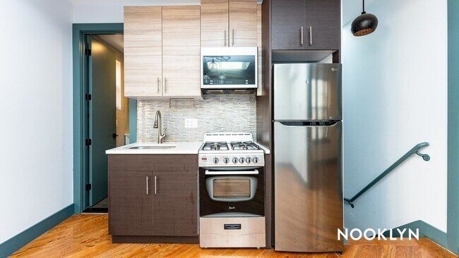 Building Photo - 530 Driggs Ave